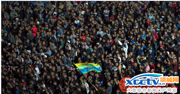 Ħ������������׶������صĹ����¥ǰ�Ͻ�ʾ��