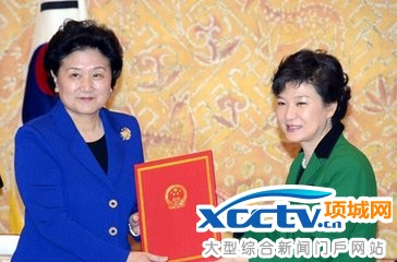 ���Ȼ����������