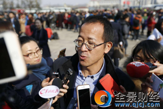 全国政协委员、新东方教育集团董事长俞敏洪。中国青年网 杨月摄全国政协委员、新东方教育集团董事长俞敏洪。中国青年网 杨月摄
